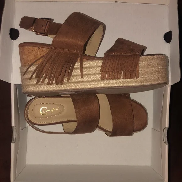 Comfort Cognac (Brown) Fringe Wedges - Picture 4 of 12
